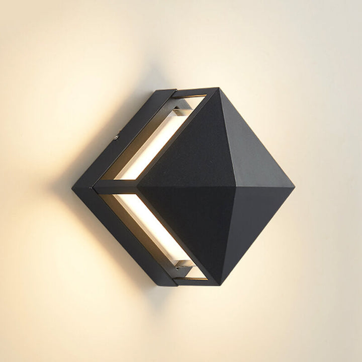 BrightGuard - Sustainable LED Outdoor Lamp - Stylish and Weather-Resistant Lighting