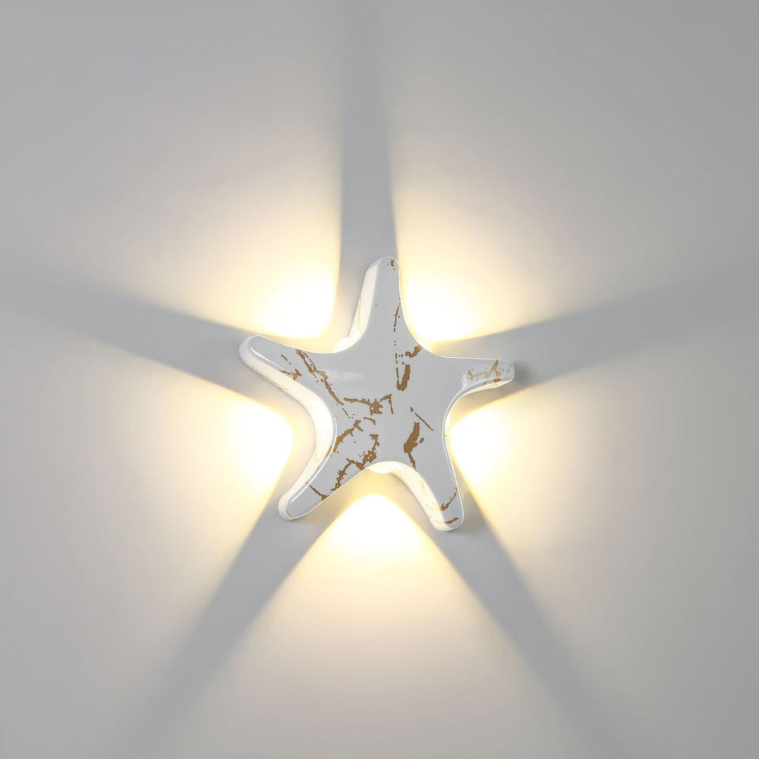 LumiStar - Waterproof LED Wall Lamp - Stylish Aluminum Finish for Any Outdoor Space