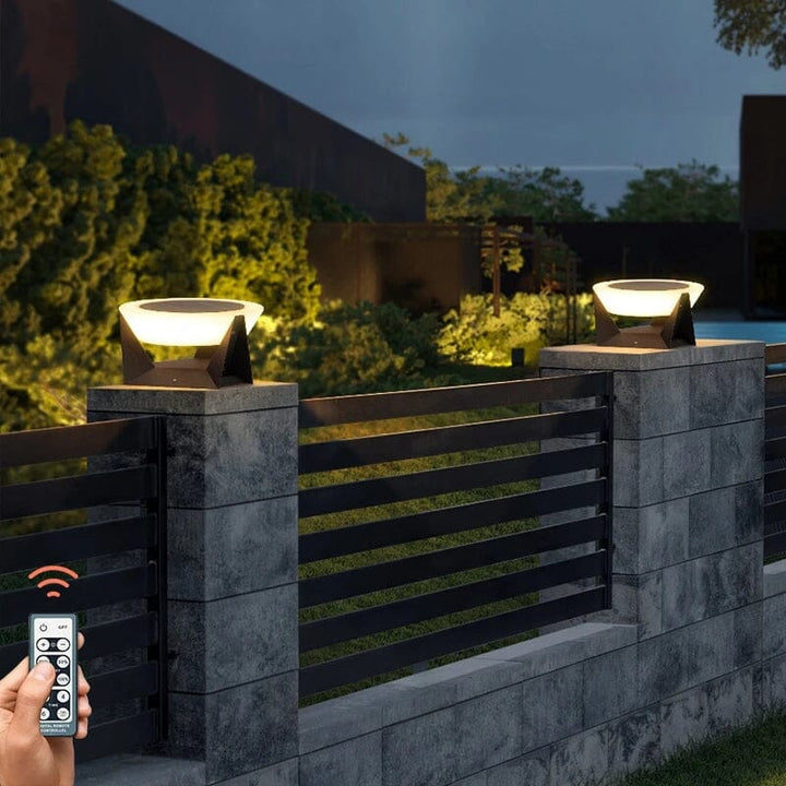 NoctaraLight – IP65 Outdoor Lamp Powered by Solar Energy or Mains with Warm White LED
