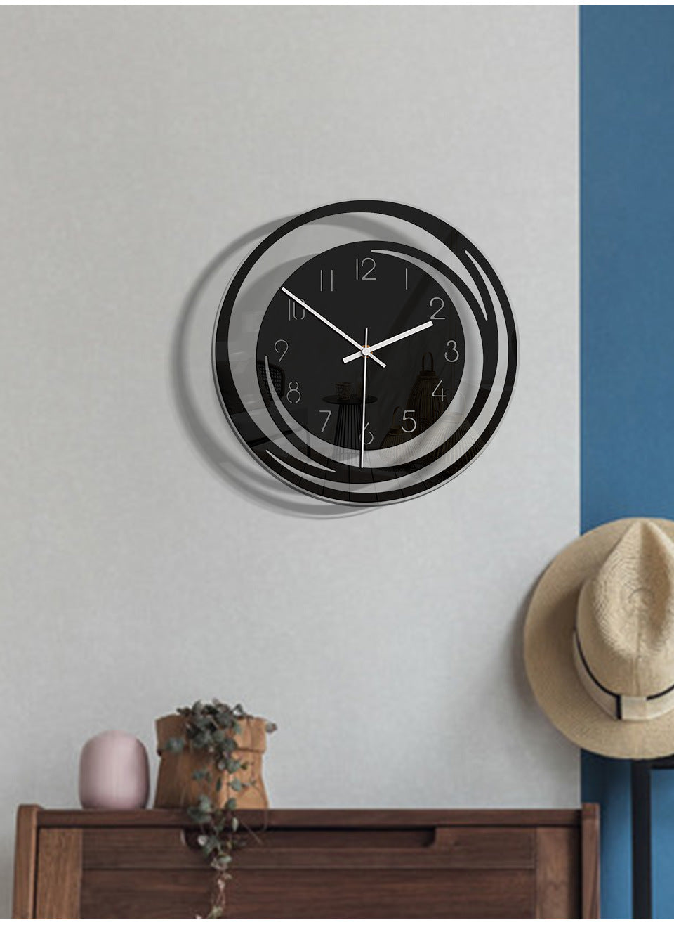 Serenitytime Classic Wall Clock - High-Quality Acrylic with Accurate Time Display - Durable and Silent with Timeless Design