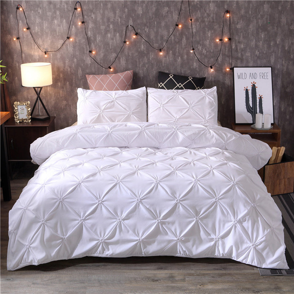 DreamQuilt – Luxe Quilted Bedding Set – Soft and Warm for a Peaceful Night's Sleep