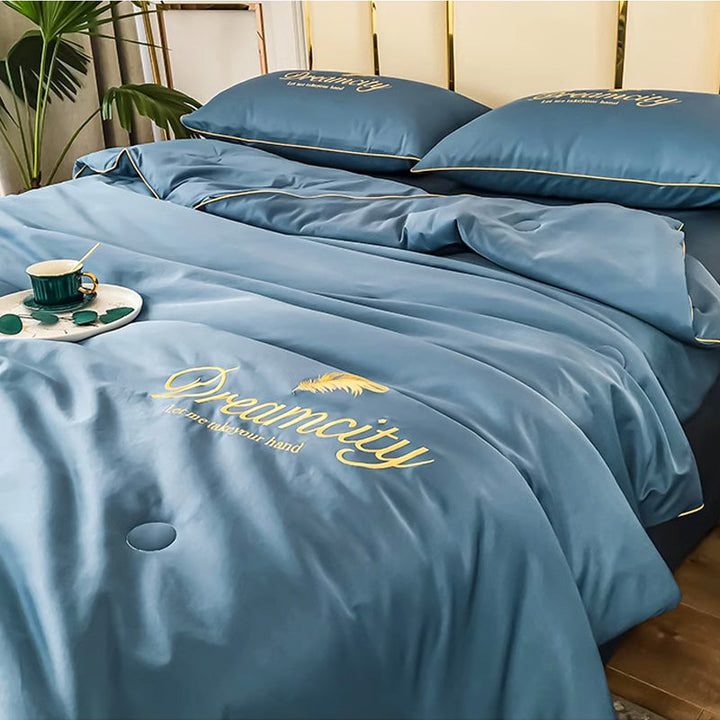 FrostLux Cooling Silk Duvet - Soft Filling for a Refreshing Sleep Experience