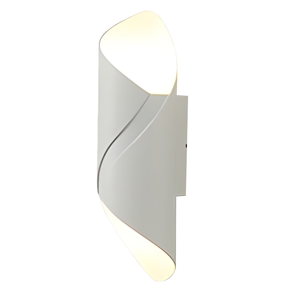 VerdeGlow | Sustainable Outdoor Wall Lamp