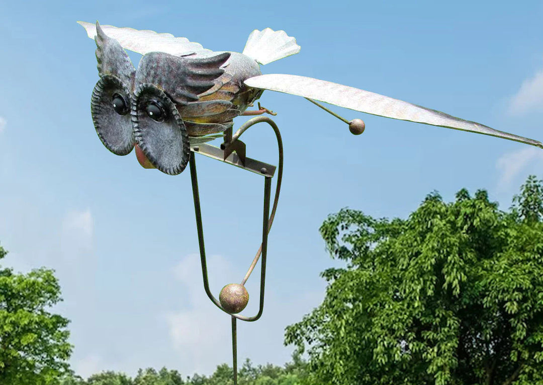 Metal Windmill Sculpture - Elegant Garden Decoration with Movable Wings - Sturdy and Beautiful