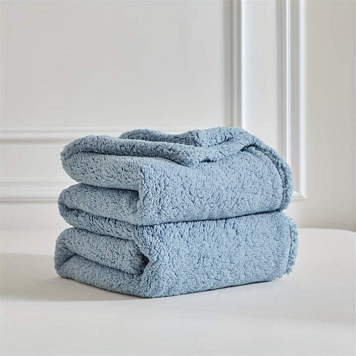 SnuggleTwist – Reversible Ultra-Soft Sherpa Fleece Blanket – For Double Softness and Coziness