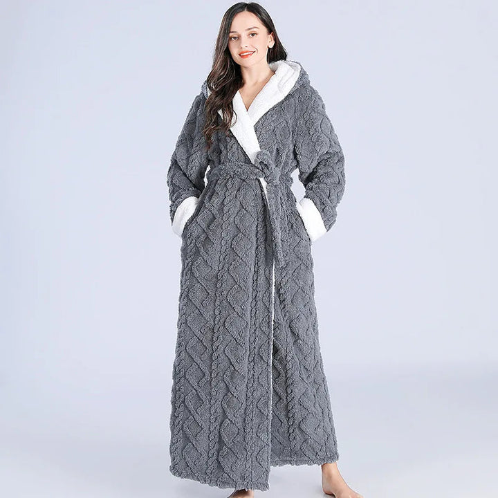 Luxury Quilted Bathrobe - Soft & Comfortable Long Women's Morning Robe - Perfect for Relaxing Evenings and Mornings