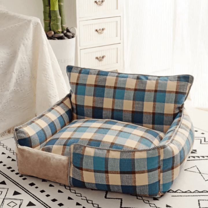 ComfortCushion | Portable Dog and Cat Bed for All Seasons