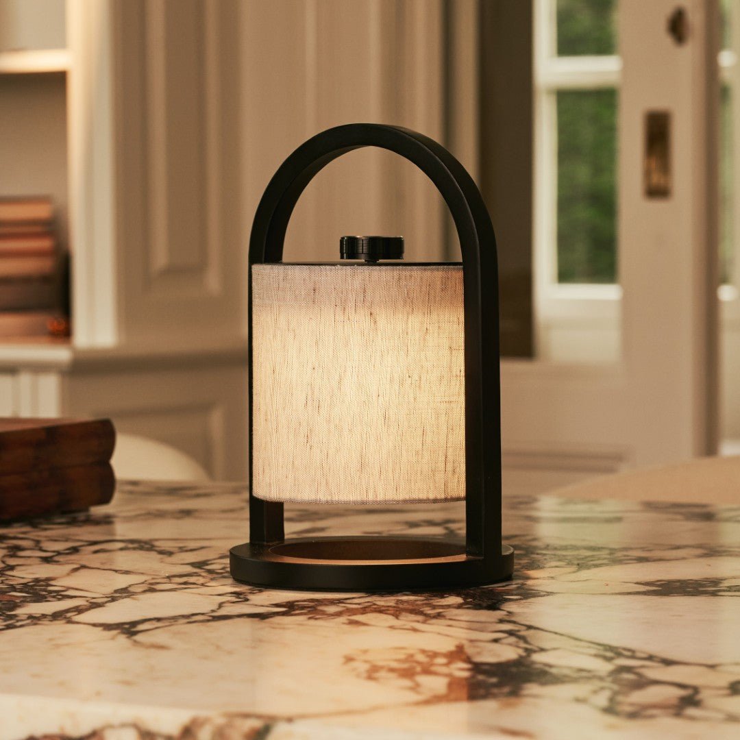 River Black wireless wooden lamp – Rechargeable and dimmable