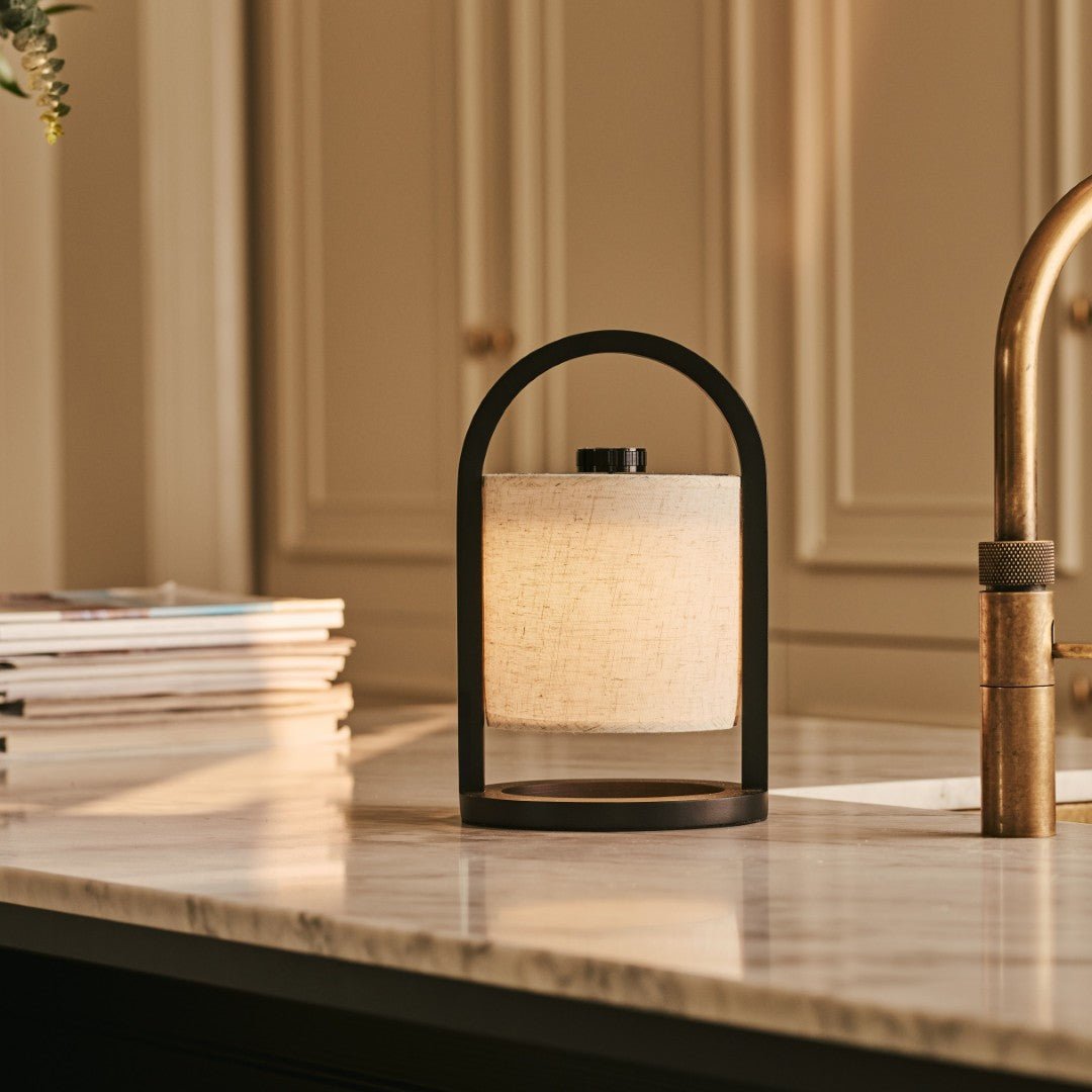 River Black wireless wooden lamp – Rechargeable and dimmable
