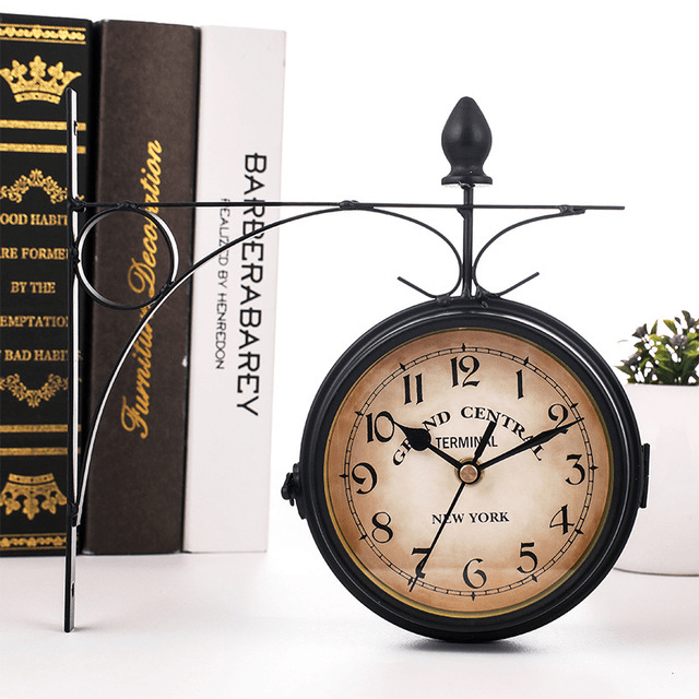 TimelessCharm | Double-Sided Wall Clock