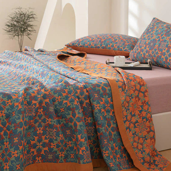 FloralQuilt – Cotton Quilt with Floral Harmony – Elegant and Comfortable for Your Bedroom