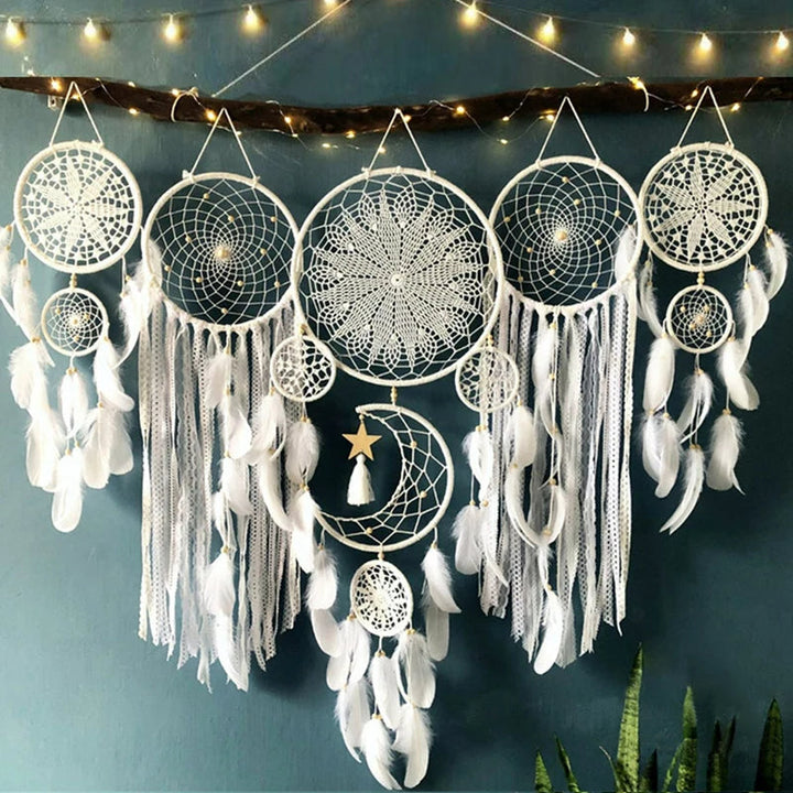 MoonGlow Dreamcatcher - Handwoven Macramé with Moon and Star Motif - Create a Peaceful Sleeping Space