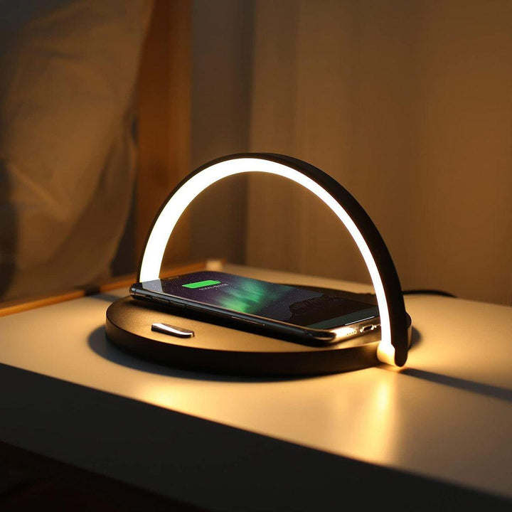 CLEVLO | PowerLight 3-in-1 Station
