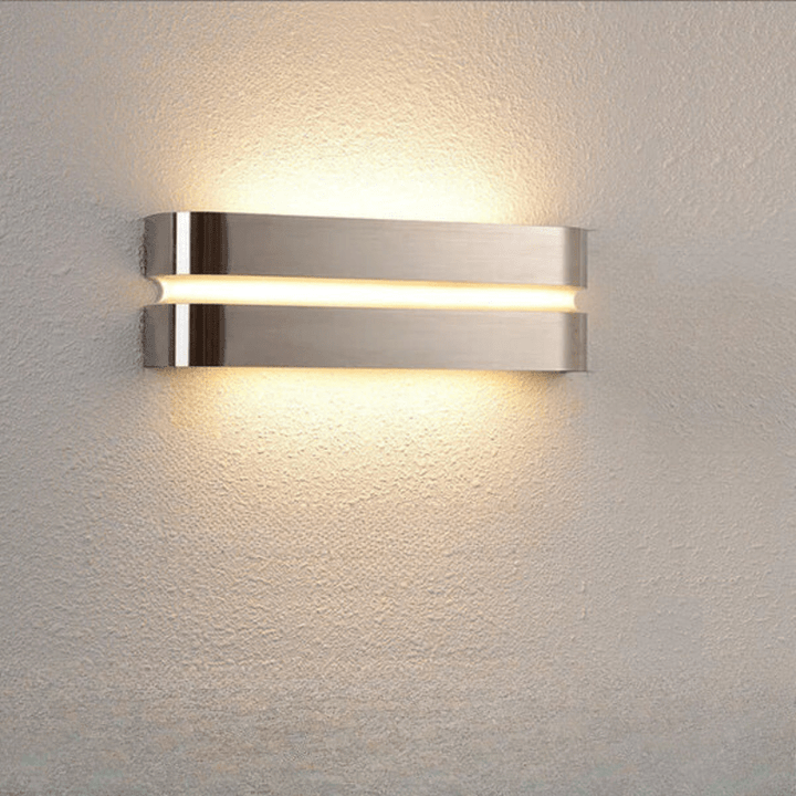 SteelGlow – Modern Stainless Steel Outdoor Wall Lamp – Energy-Efficient LED Wall Lamp for Outdoors