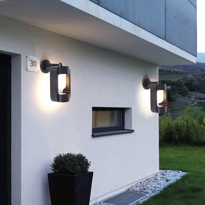 AmberGlow Outdoor Lamp - Elegant Amber Glass & Black Metal Design - Durable & Stylish Outdoor Lighting