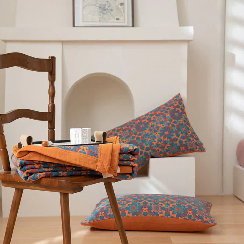 FloralQuilt – Cotton Quilt with Floral Harmony – Elegant and Comfortable for Your Bedroom