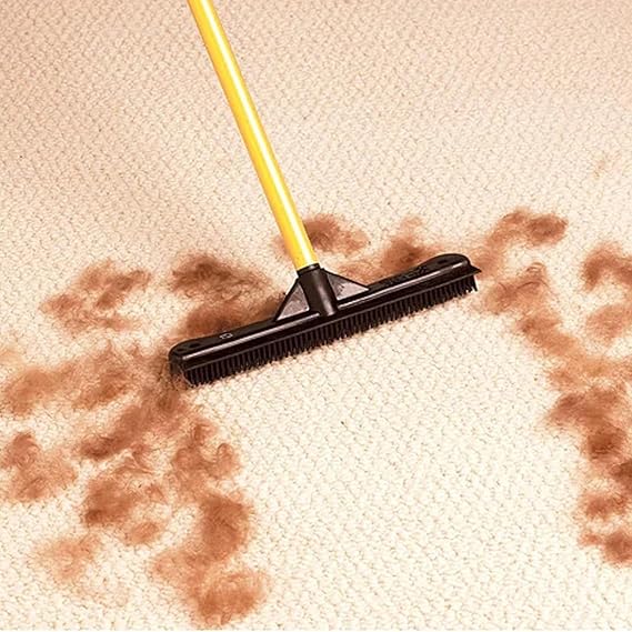 FurSweep | Multi-Surface Pet Hair Remover Made of Natural Rubber