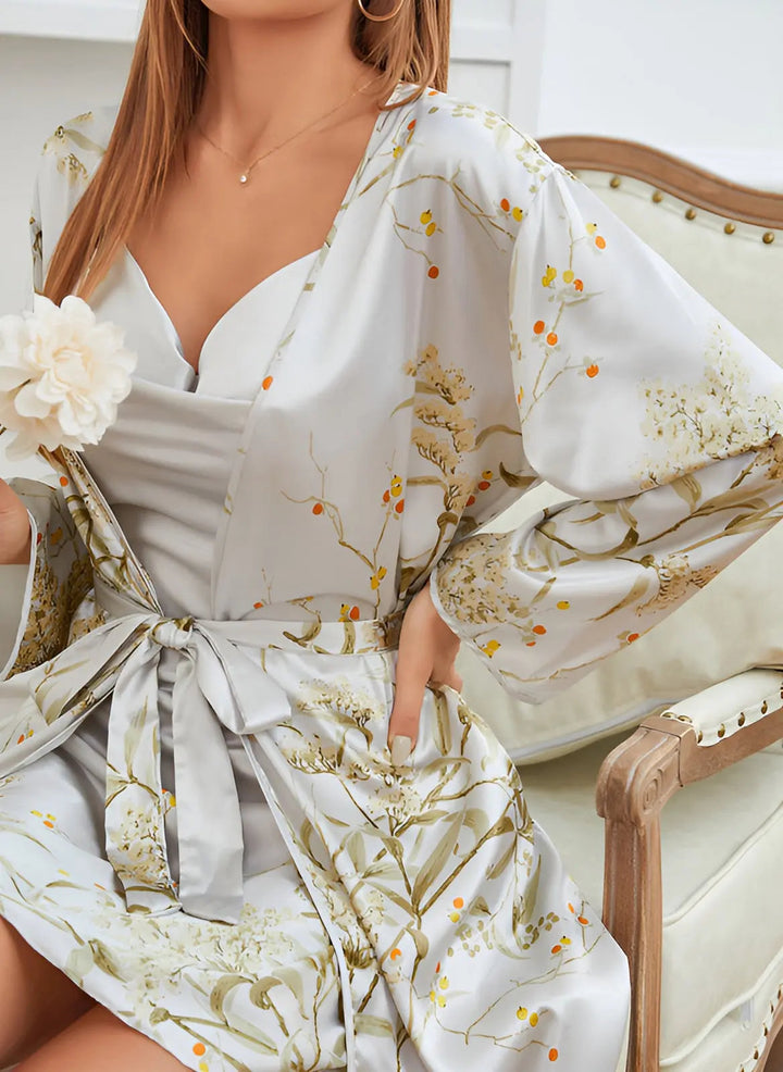 SatinCharm - Elegant 2-Piece Kimono Set with Nightgown - Stylish Satin Nightwear Set for Women