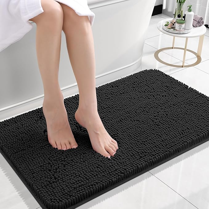 VelvetCloud - Ultra Soft Luxury Bath Mat - Elegant Design for Your Bathroom