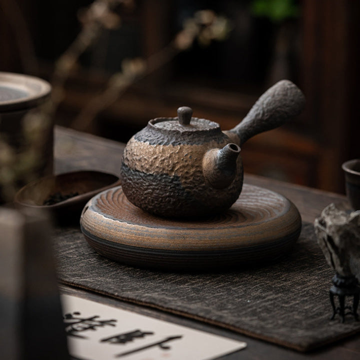Ceramic Tokoname-yaki Teapot - For Elegant Solo Tea and Intimate Occasions