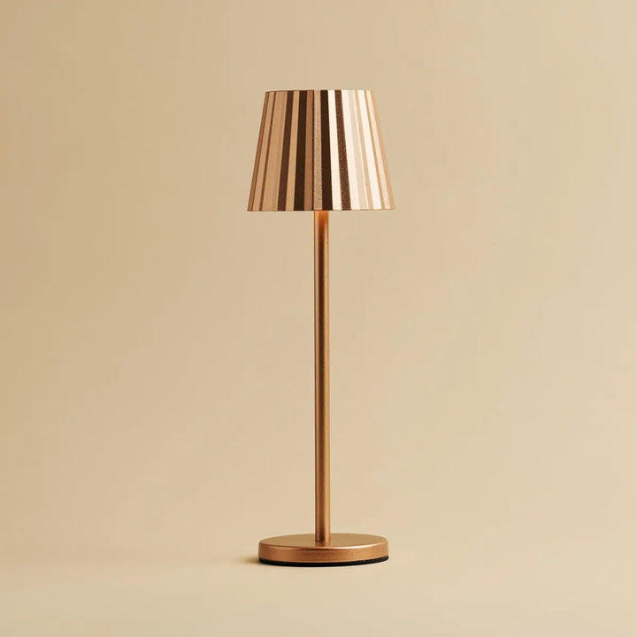 Maya Copper Ribbed Table Lamp Made of Iron - Dimmable and Wireless