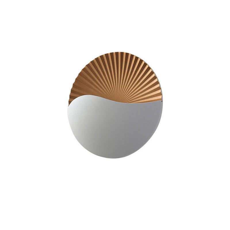 LumaEdge - Minimalistic LED Outdoor Lamp - Stylish and Durable Outdoor Lighting