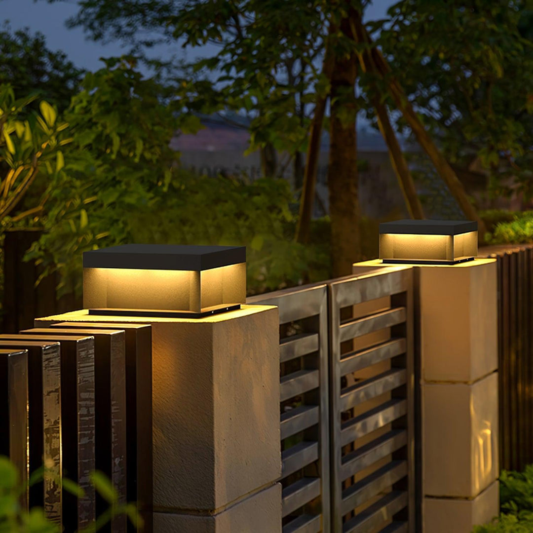 EverLume - Stylish Solar Lamp for Outdoors - Matte Acrylic Shade and Durable Design