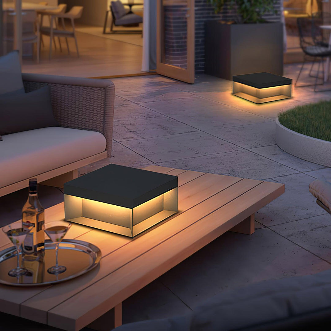 EverLume - Stylish Solar Lamp for Outdoors - Matte Acrylic Shade and Durable Design