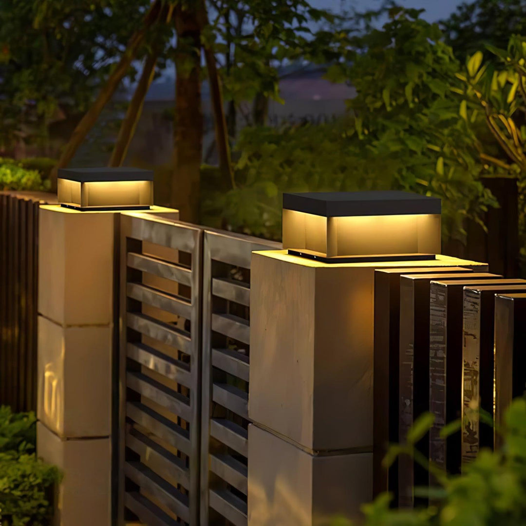 EverLume - Stylish Solar Lamp for Outdoors - Matte Acrylic Shade and Durable Design