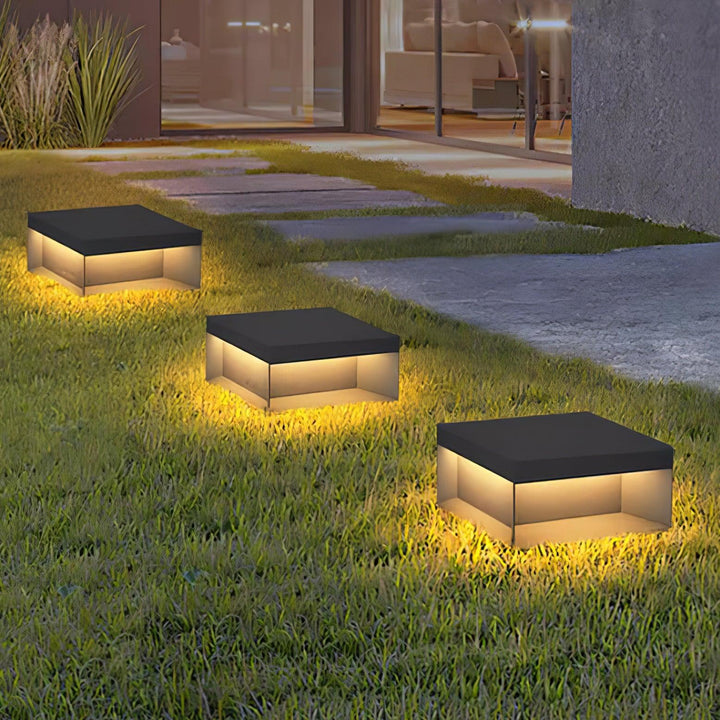EverLume - Stylish Solar Lamp for Outdoors - Matte Acrylic Shade and Durable Design