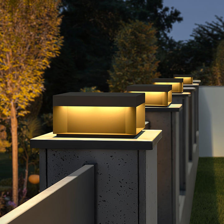EverLume - Stylish Solar Lamp for Outdoors - Matte Acrylic Shade and Durable Design