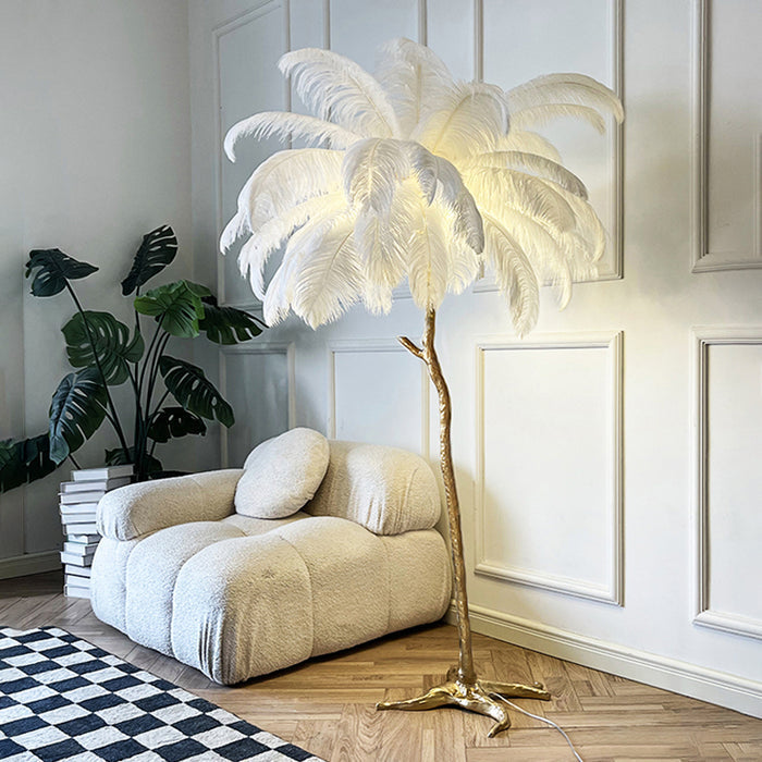 PlumaLuxe – Luxe Scandinavian Floor Lamp with Ostrich Feathers and Gold Finish