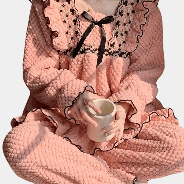 FluffLuxe - Elegant Pink Pajama Set with Ruffle Details - Cozy Fluffy Nightwear with a Stylish Touch