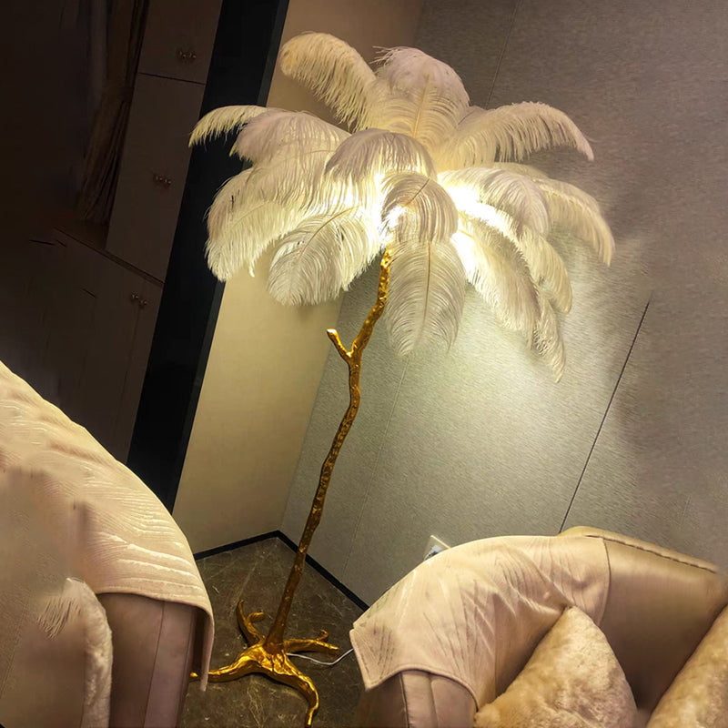 PlumaLuxe – Luxe Scandinavian Floor Lamp with Ostrich Feathers and Gold Finish