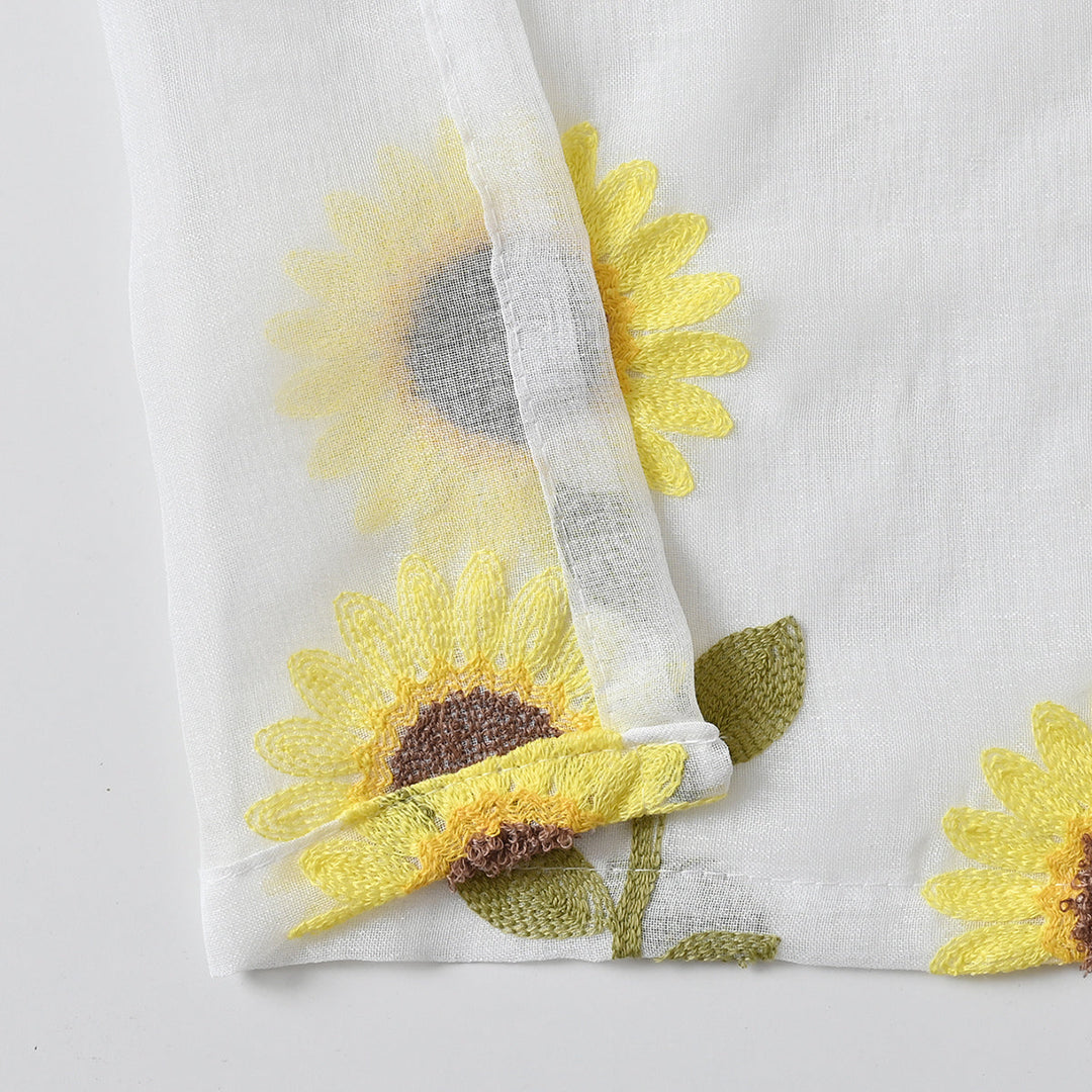 SunnyFields | Sunflower Curtain for a Farmhouse Interior