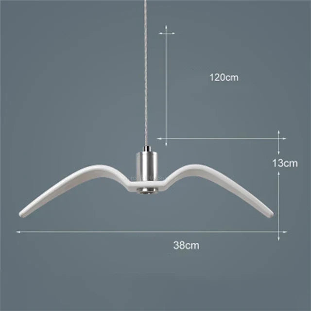 BeakBrilliance – Artistic Bird Lamp in Natural Resin