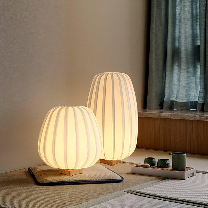 LumiTissu – Minimalist Table Lamp with Fabric Shade and Bamboo Base