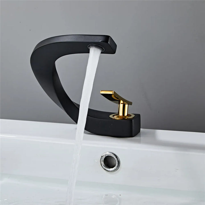 AquaElegance | Faucet with Cold and Hot Water