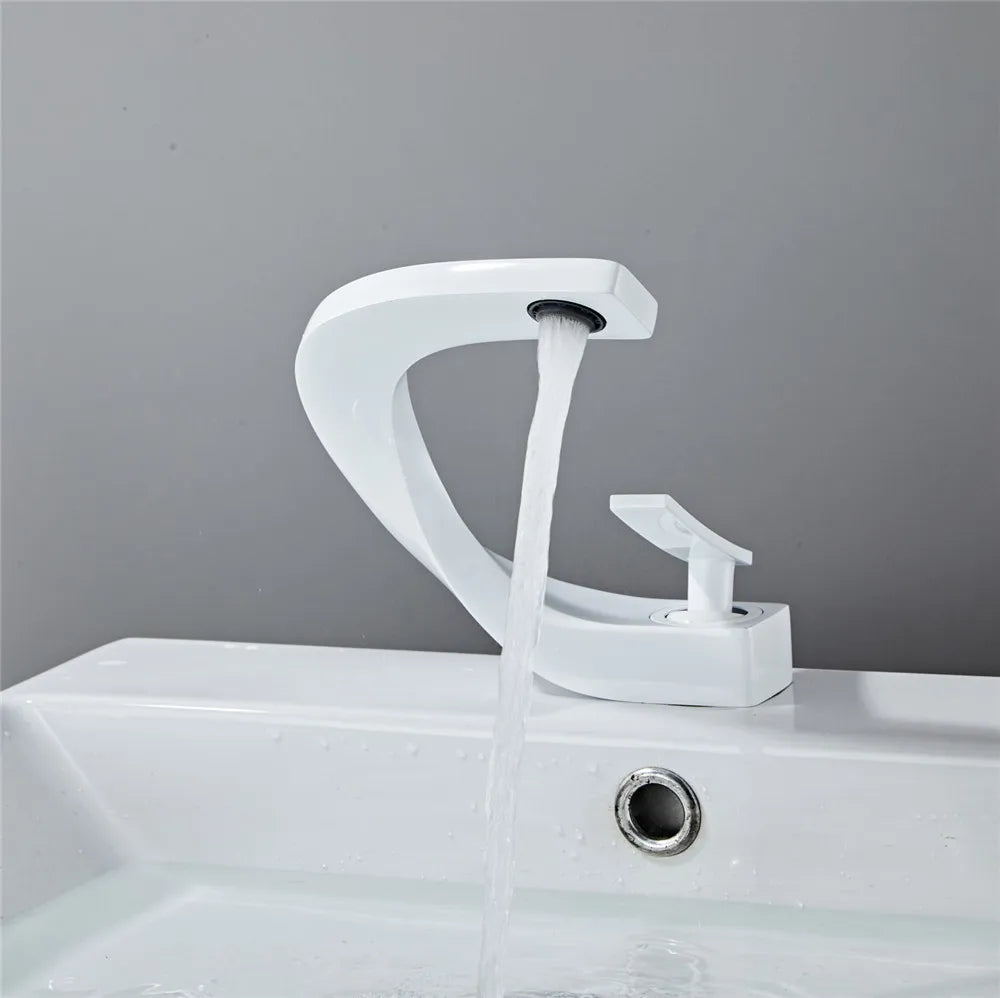 AquaElegance | Faucet with Cold and Hot Water