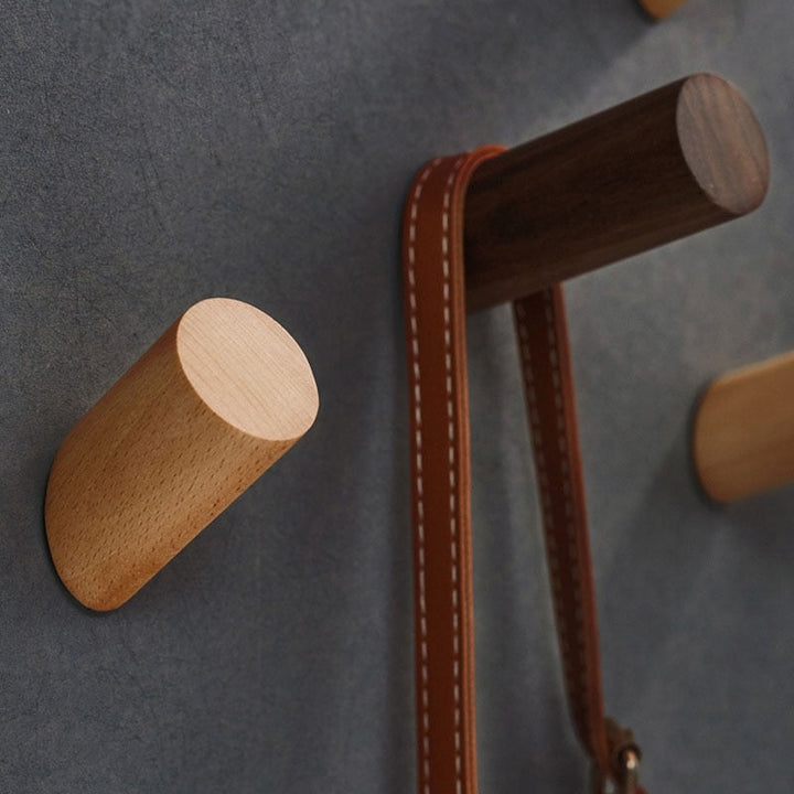 HangaLijn – Minimalist Wall Hooks in Modern Design