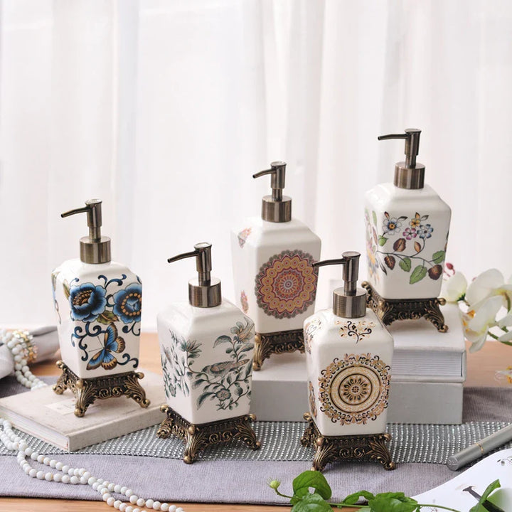 BathFlow | Elegant Soap Dispenser for the Bathroom