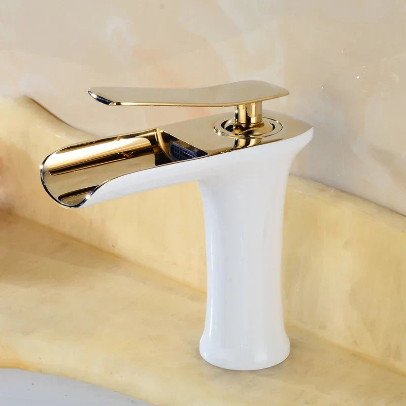 Lyvor Elegant Premium Breeze Faucet – Modern Design with Durable Brass and Copper Construction