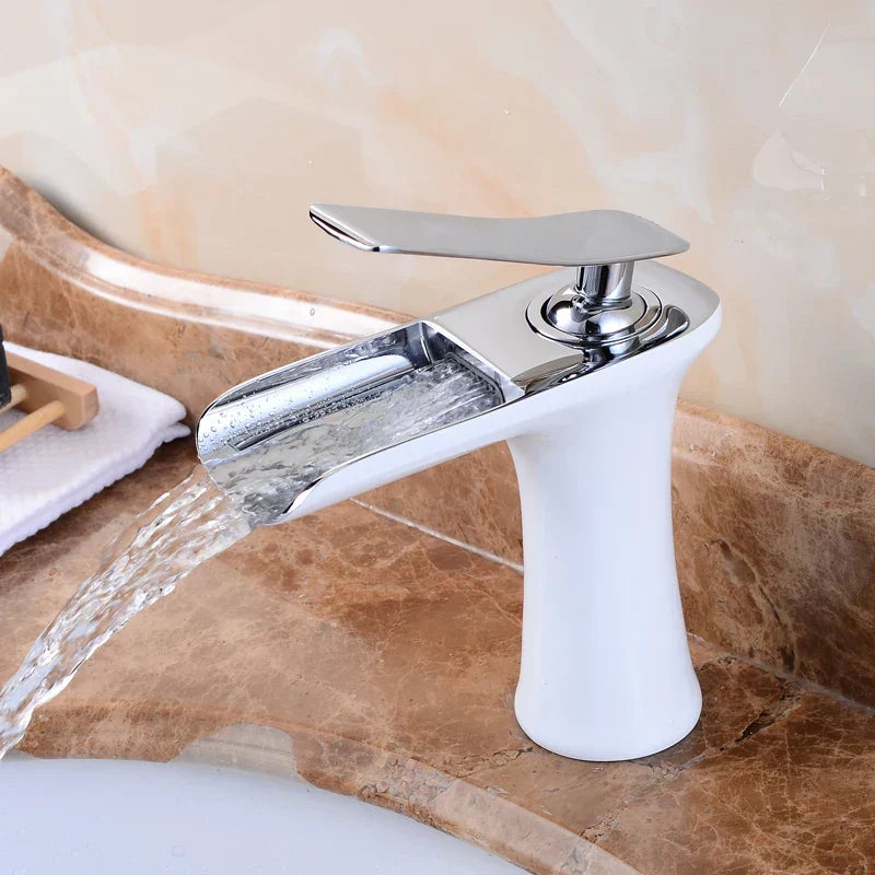 Lyvor Elegant Premium Breeze Faucet – Modern Design with Durable Brass and Copper Construction
