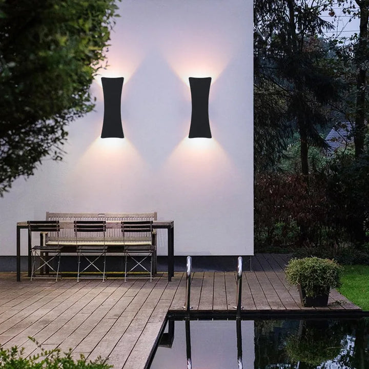 GlowEdge – Sleek Minimalist Outdoor Lighting – Efficient and Stylish Outdoor Wall Lamp