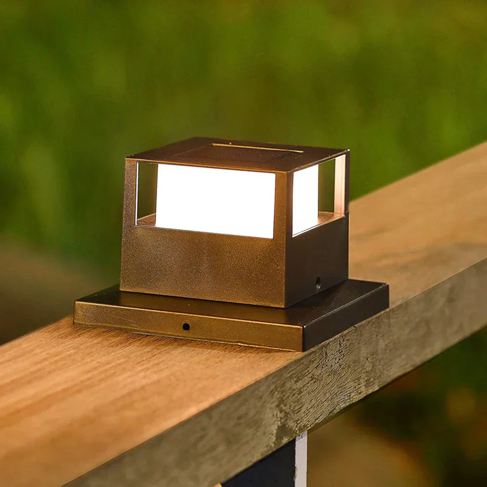 SunPillar | Modern LED Solar Column Lamp