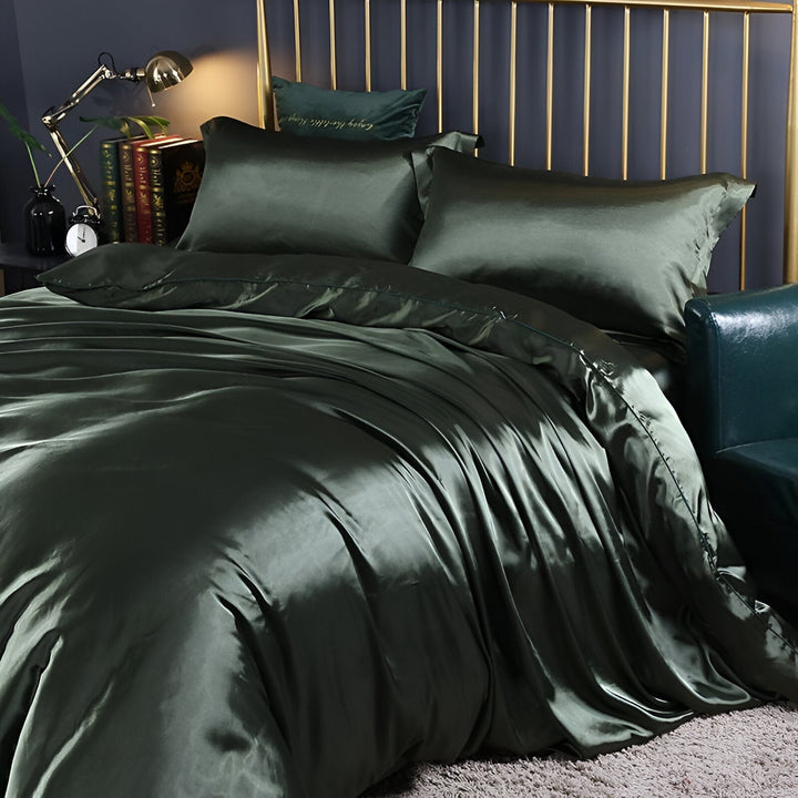 Premium Silk Bed Linen Set - Soft, Hypoallergenic & Breathable - Reversible and Ultra-Comfortable for a Luxurious Sleep