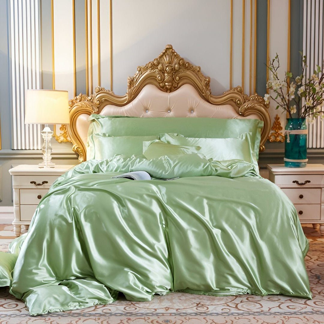 Premium Silk Bed Linen Set - Soft, Hypoallergenic & Breathable - Reversible and Ultra-Comfortable for a Luxurious Sleep