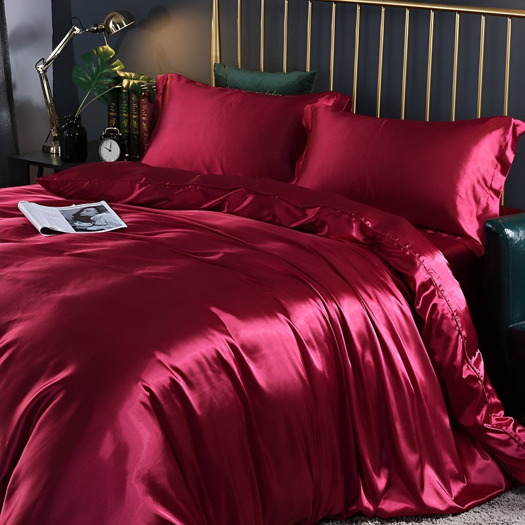 Premium Silk Bed Linen Set - Soft, Hypoallergenic & Breathable - Reversible and Ultra-Comfortable for a Luxurious Sleep