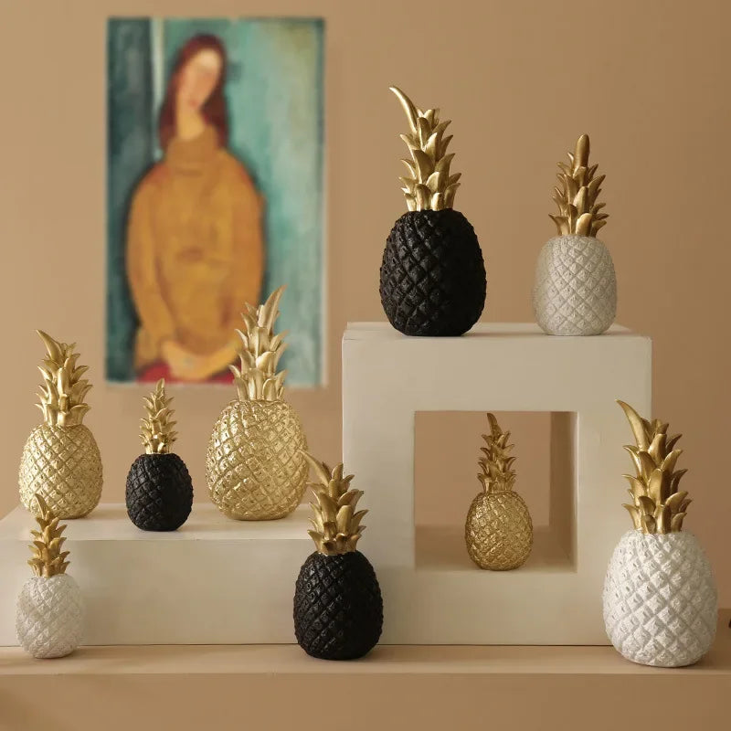 LumiFruit | Elegant Gold Pineapple for Home Decoration