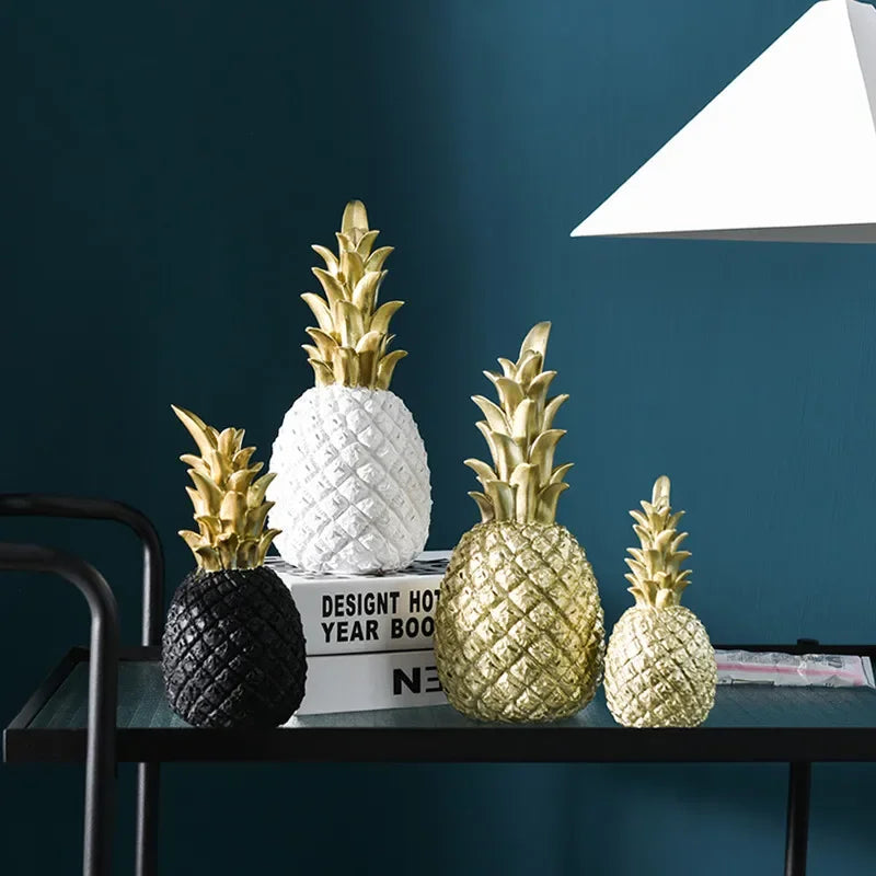 LumiFruit | Elegant Gold Pineapple for Home Decoration